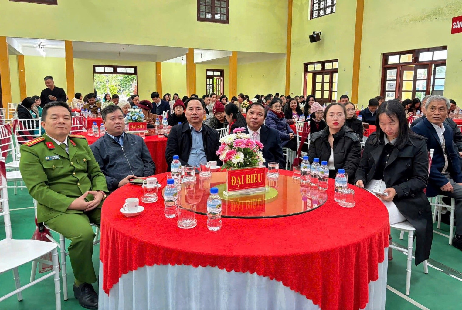 TRƯỜNG THPT GIA VIỄN A LONG TRỌNG TỔ CHỨC CHƯƠNG TRÌNH GẶP MẶT KỶ NIỆM 43 NĂM NGÀY NHÀ GIÁO VIỆT NAM (20/11/1982 – 20/11/2025)