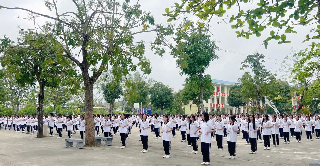 Phong trào thể dục thể thao THPT Gia Viễn A