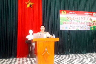 NGOẠI KHÓA: AN TOÀN GIAO THÔNG ĐƯỜNG BỘ
